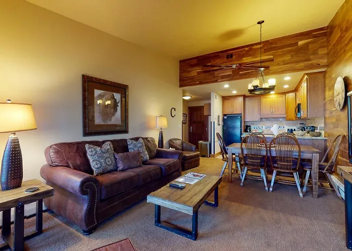 Copper Valley 114 Apartment *